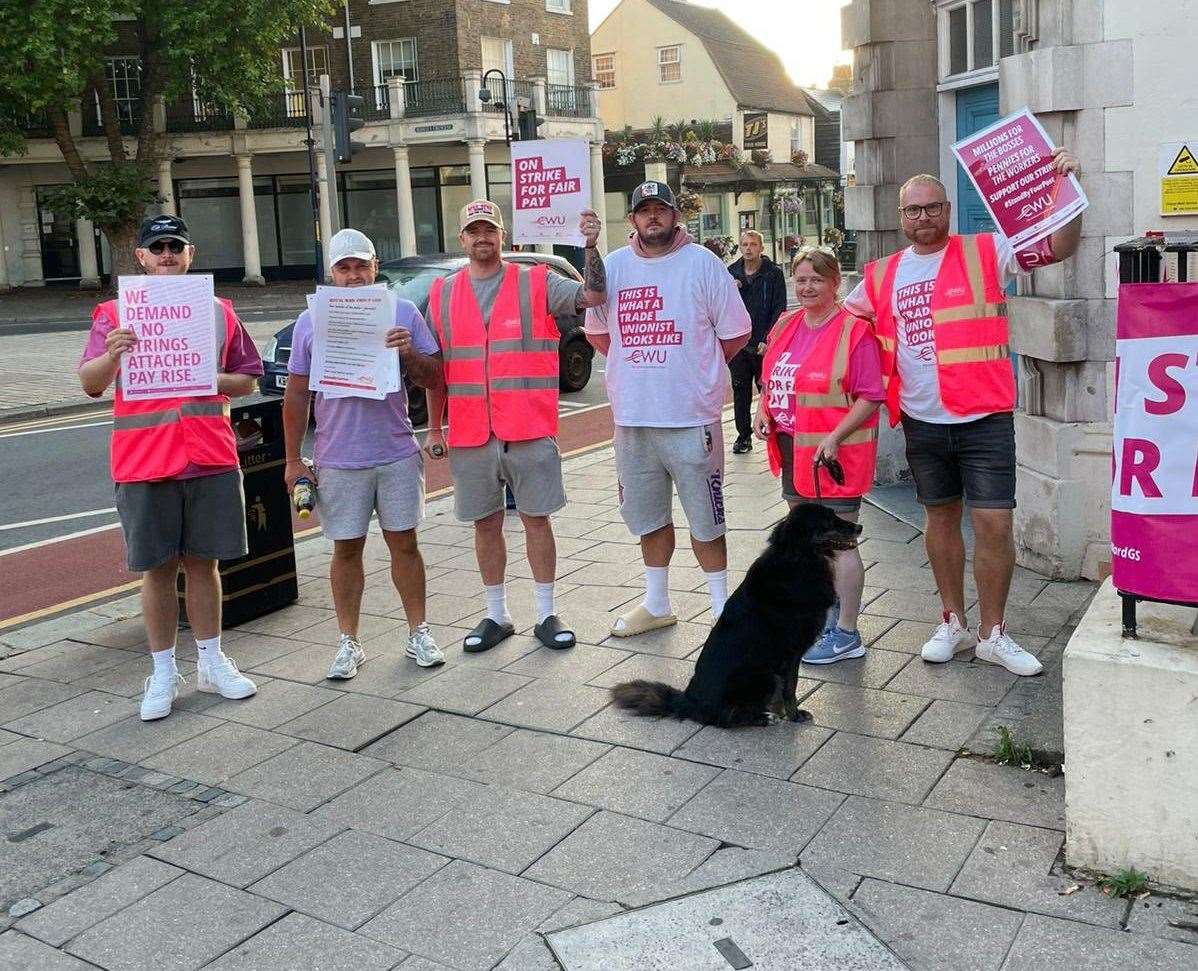 Postal workers in Gravesend. Photo: @CWUnews