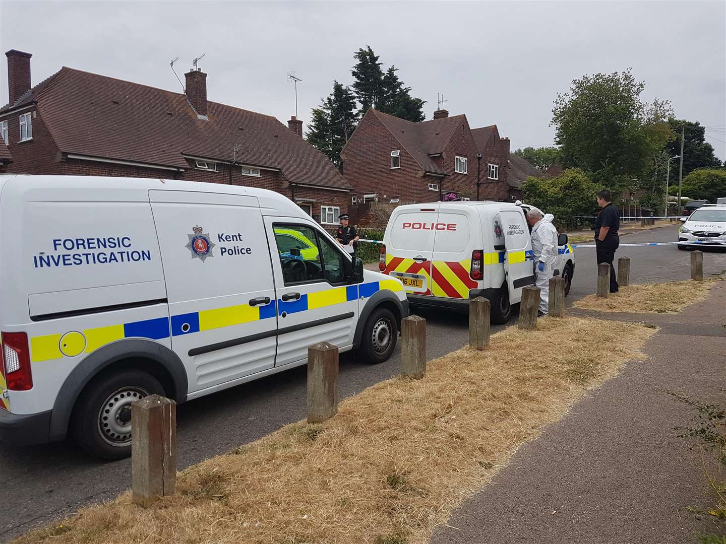 Forensic investigators outside a house in Godwin Road, Thanington, the day after the shooting (3181727)