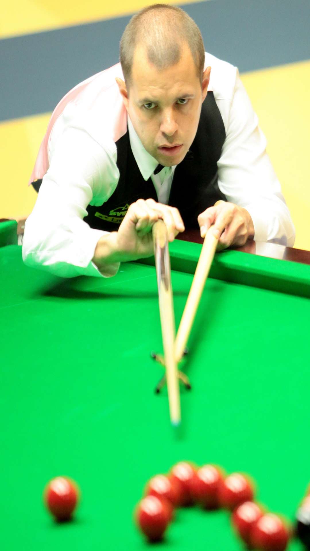 Barry Hawkins in action