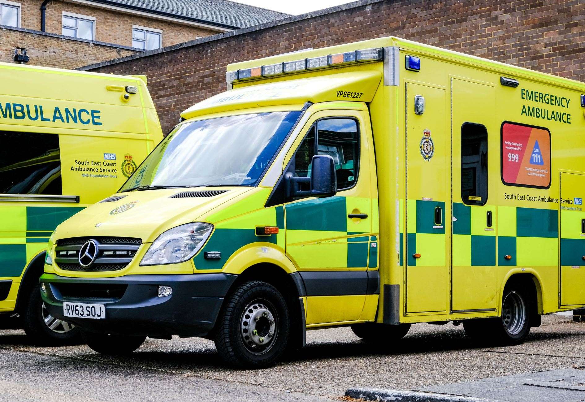 Kent workers to vote on 'biggest ambulance strike for 30 years'