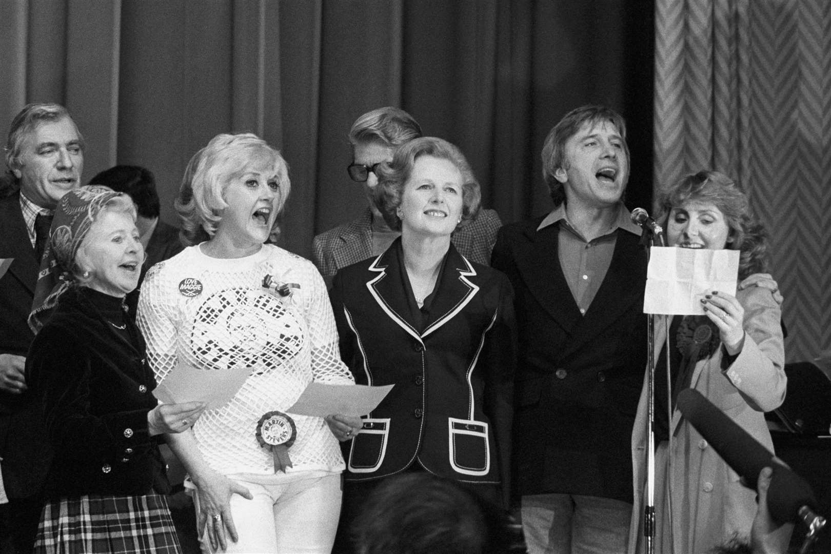 Conservative Leader Margaret Thatcher alongside Nigel Davenport, Molly Weir, Liz Fraser, Pete Murray, Vince Hill and Lulu (PA)