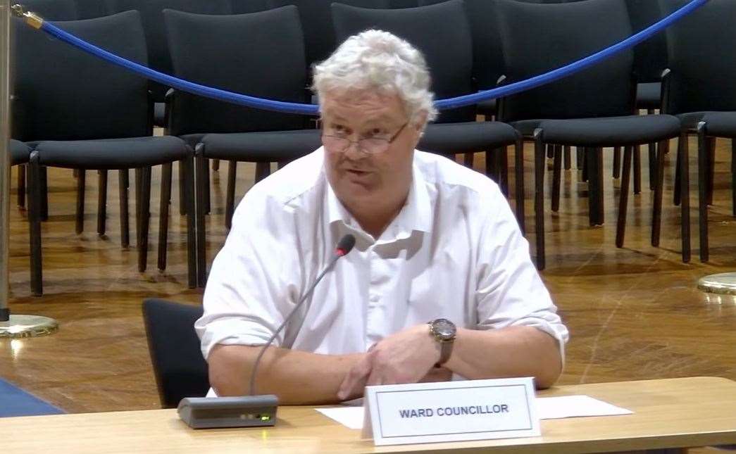 Cllr Stephen Hubbard (Ind) said residents had dealt with the disturbance from the work, with noise and dust, for too long and an alternative housing plan should be put forward