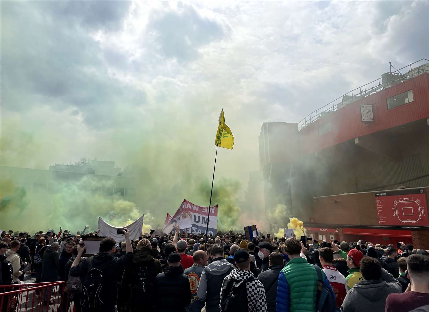 Fans let off flares while protesting against the Glazer family (Simon Peach/PA)