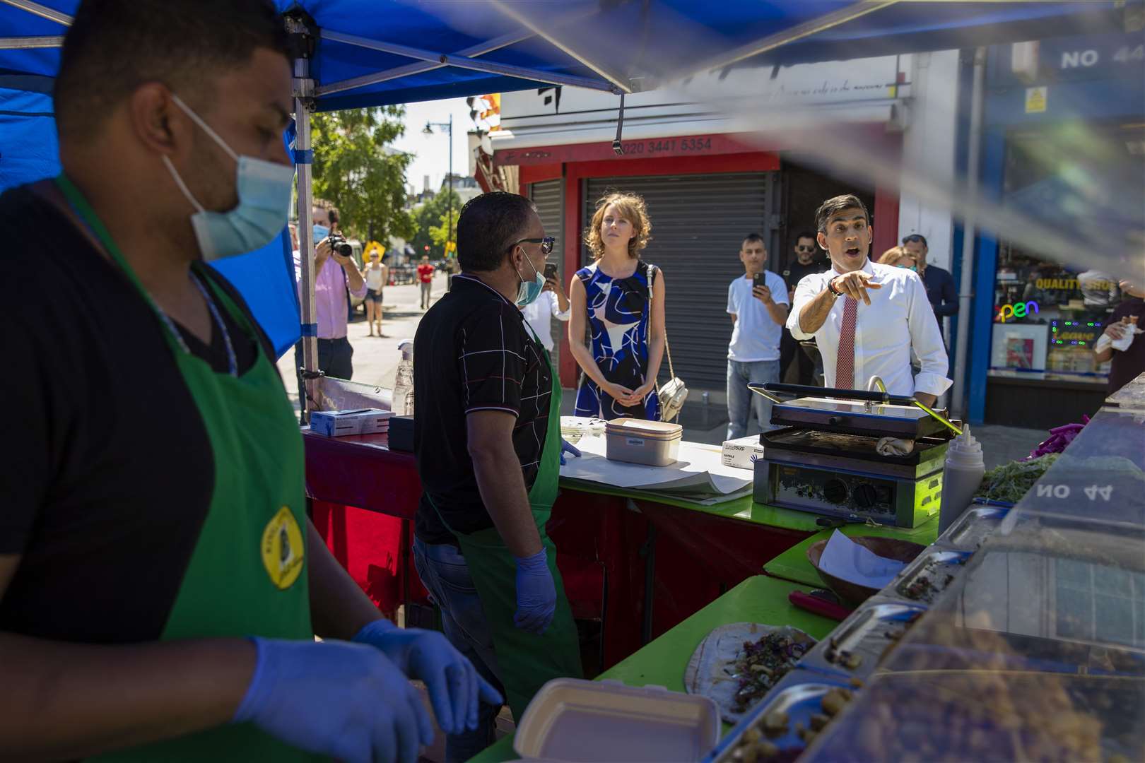 Chancellor of the Exchequer Rishi Sunak visiting Tachbrook Market in Westminster (Simon Walker/Treasury/PA)