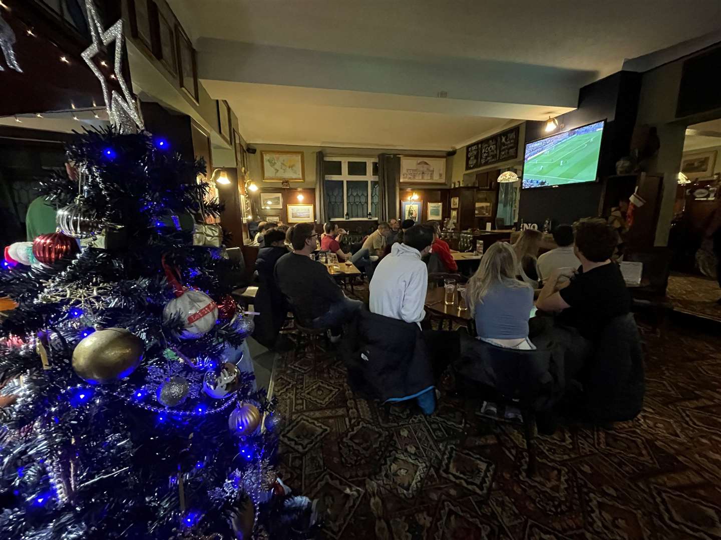 Fans at the Eastney Tavern in Southsea, Hampshire (Ben Mitchell/PA)