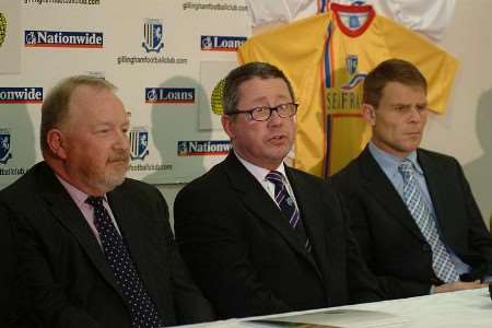 LEFT TO RIGHT: John Sands of MHS, Paul Scally and Andy Hessenthaler. Picture: MATTHEW WALKER