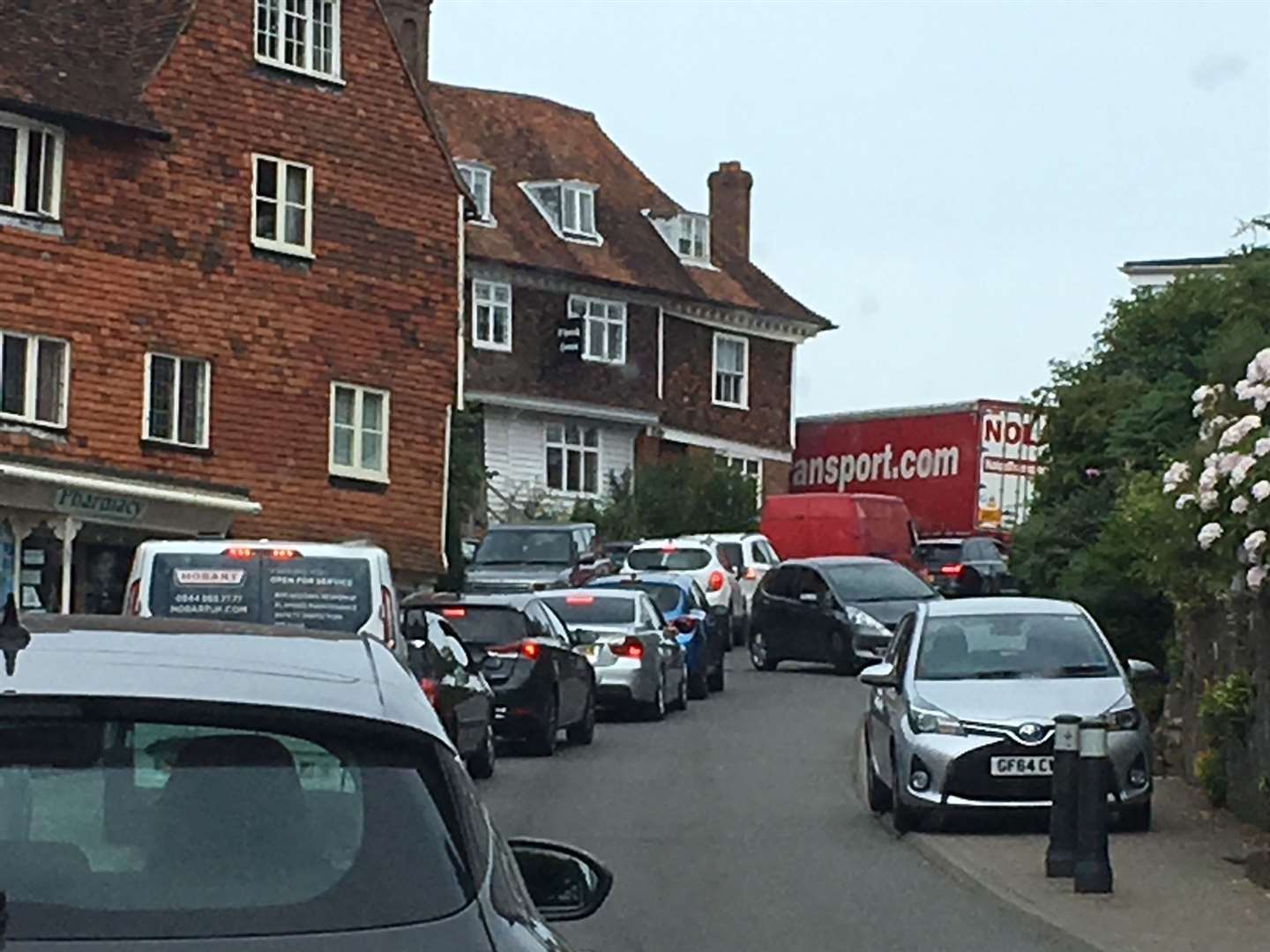 Goudhurst High Street regularly has HGVs driving through