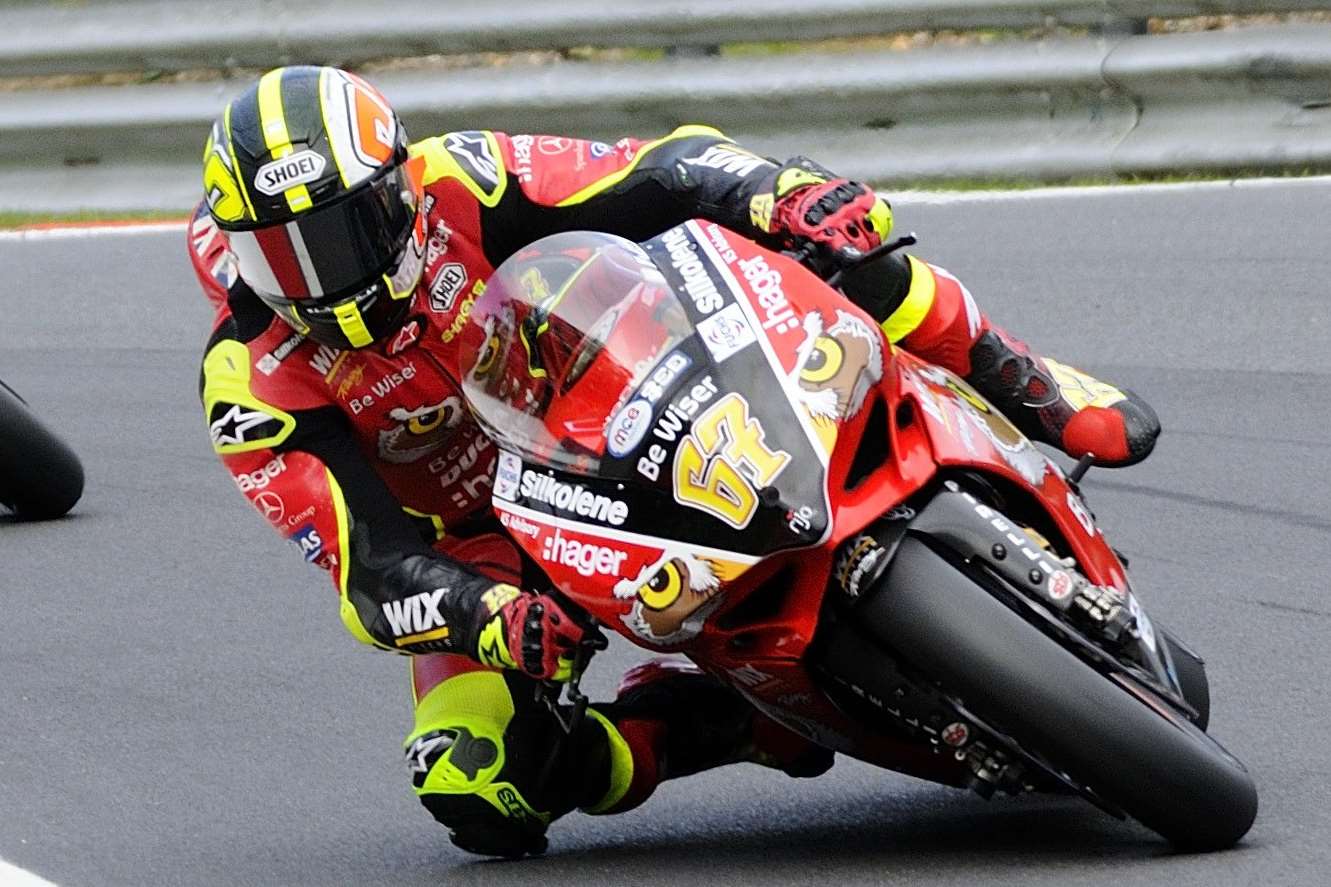 Shane Byrne trails Leon Haslam by 33 points ahead of the season finale at Brands Picture: Simon Hildrew