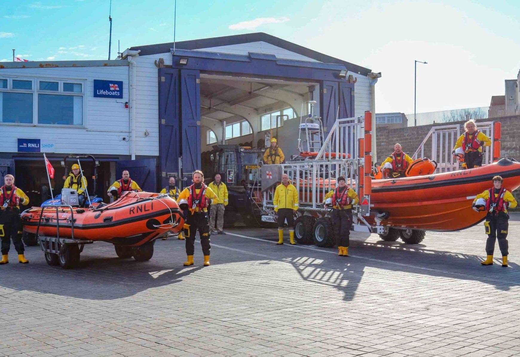 Margate RNLI Lifeboat Crews Called After Yacht Runs Aground Off Birchington