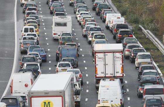 Traffic near the M2 bridge