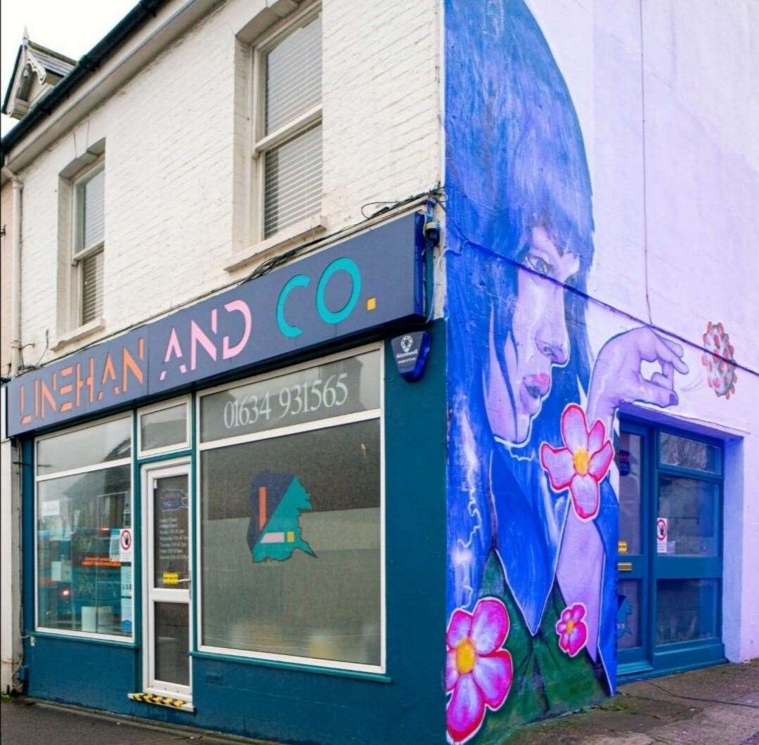 The mural outside Linehan and Co salon in Rainham