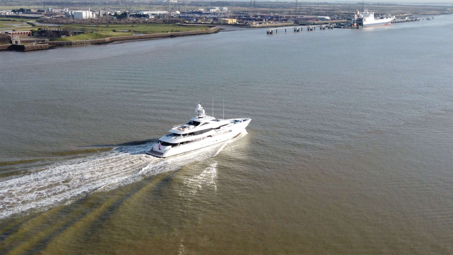 Jason Arthur captured the yacht leaving the River Thames