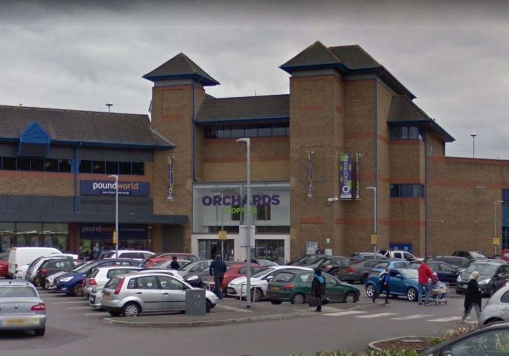 Orchards Shopping Centre in Dartford (14892942)