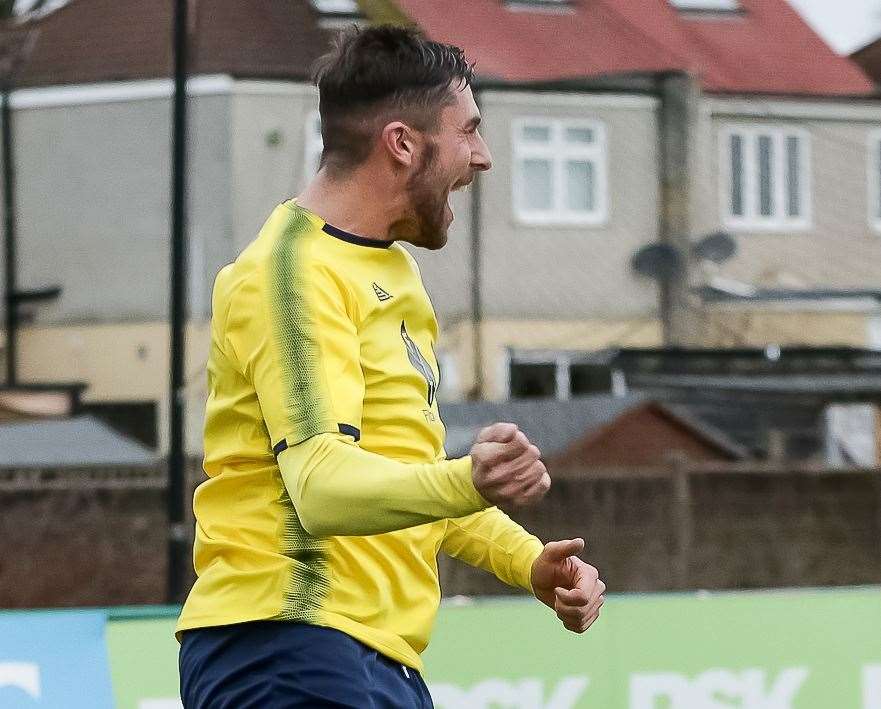 Reece Gillies celebrates. Picture: Les Biggs