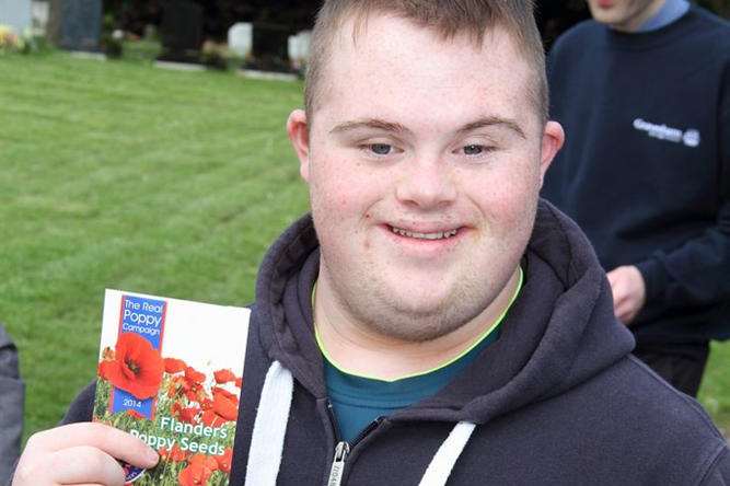 Work experience students from Ifield School, Northfleet Big Local and horticultural apprentices from the council have spread in excess of 100,000 flanders fields poppies