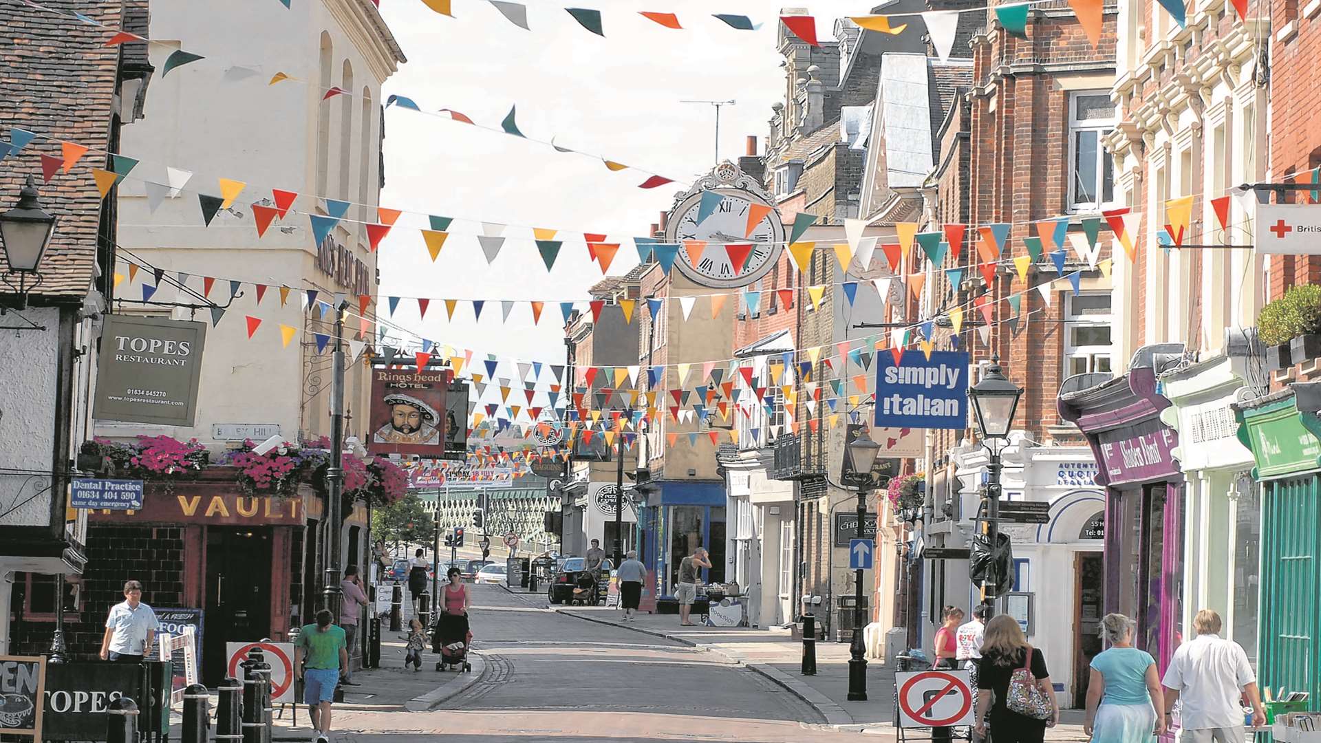 Rochester High Street