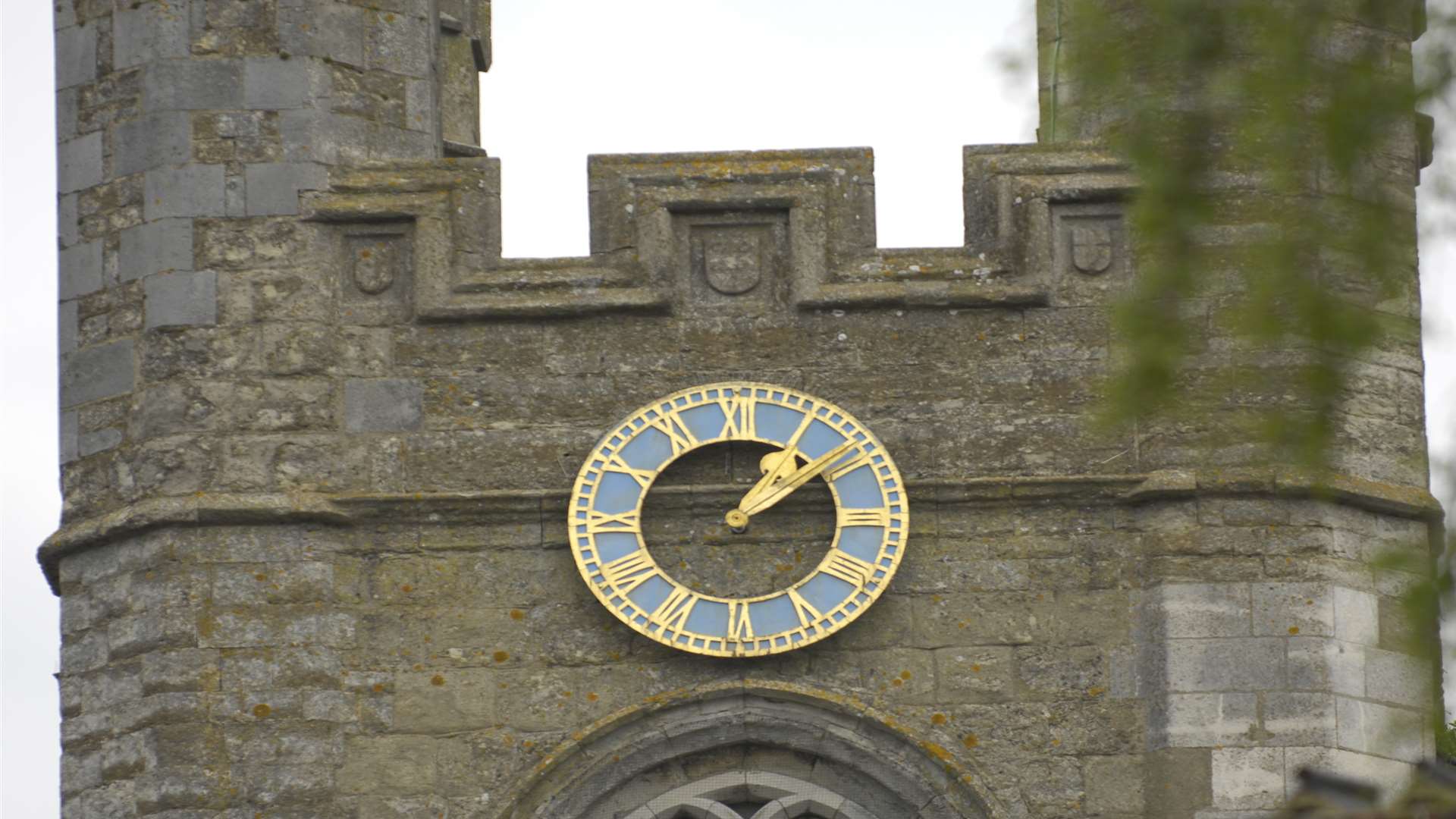 The clock at St Mary the Virgin Church, Ashford