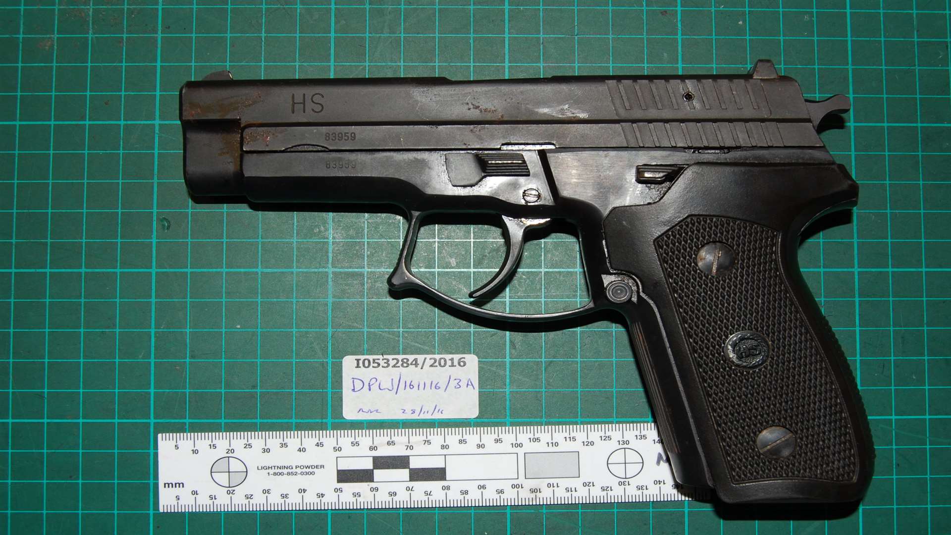 The recovered firearm. Picture: Met Police.