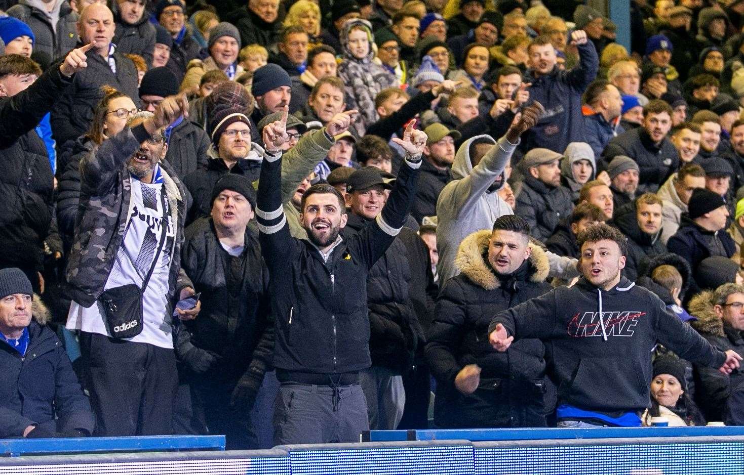 The Priestfield faithful had the stadium rocking. Picture: @Julian_KPI