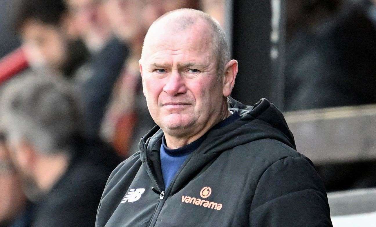 Alan Dowson – has been sacked as Dartford maanger. Picture: Keith Gillard