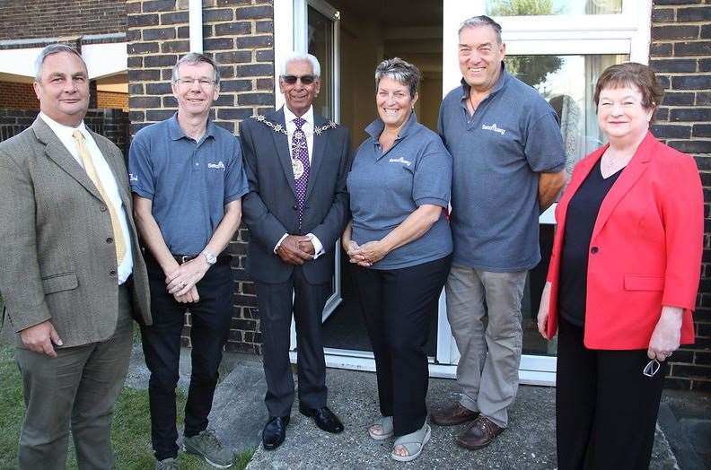 Gravesham council leader John Burden with the Mayor Cllr Gurdip Ram Bungar, Sanctuary project leaders Stephen and Lorna Nolan and Cllr Jenny Wallace