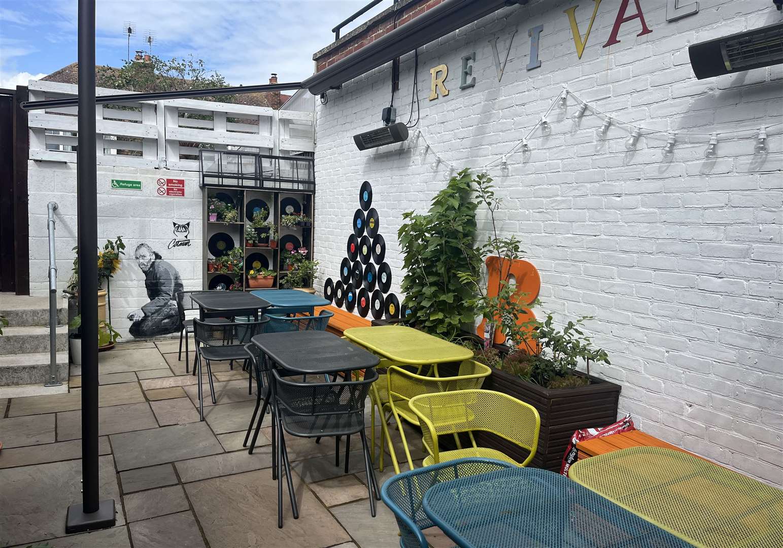 It is feared the garden to the back of Revival Food and Mood Cafe in Whitstable will be overlooked by the proposals for three flats next door