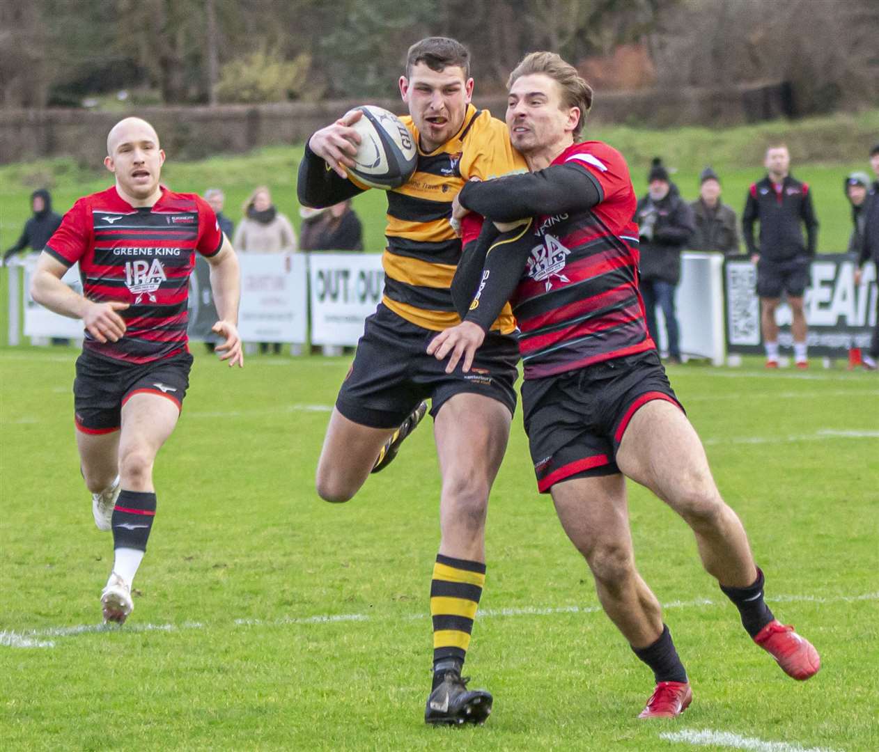 Canterbury battle Blackheath for possession. Picture: Phillipa Hilton