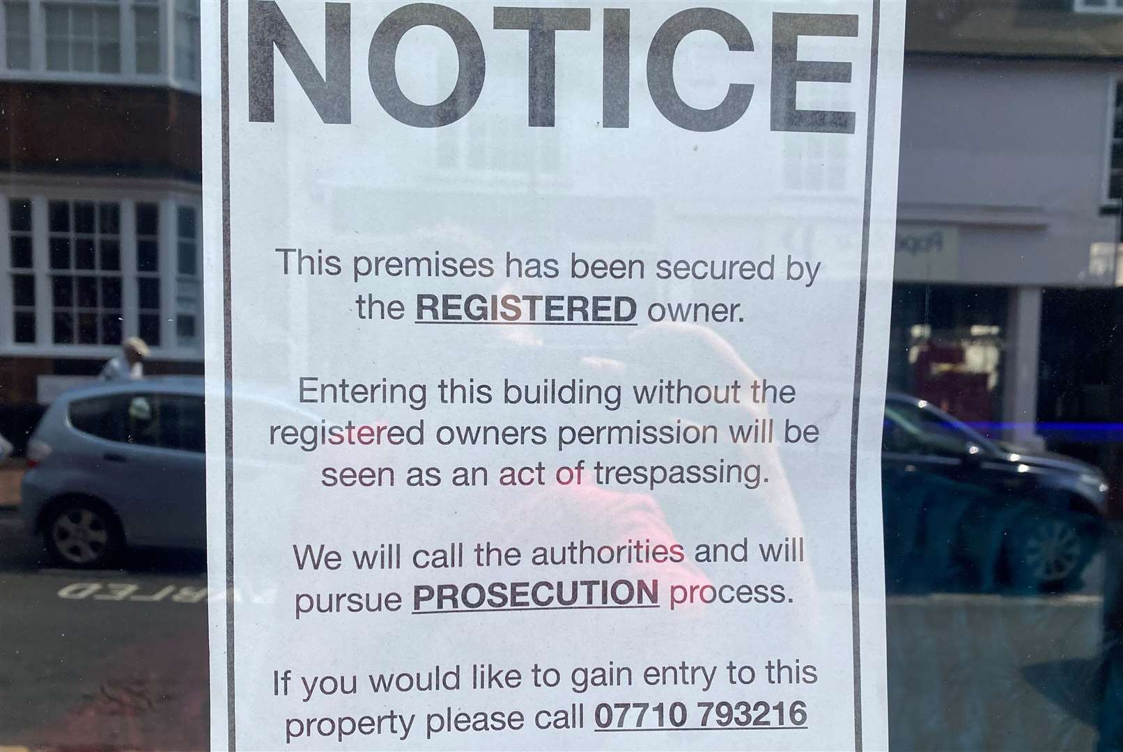 A notice on the Cinar Kitchen window in Sittingbourne. Picture: Max Chesson