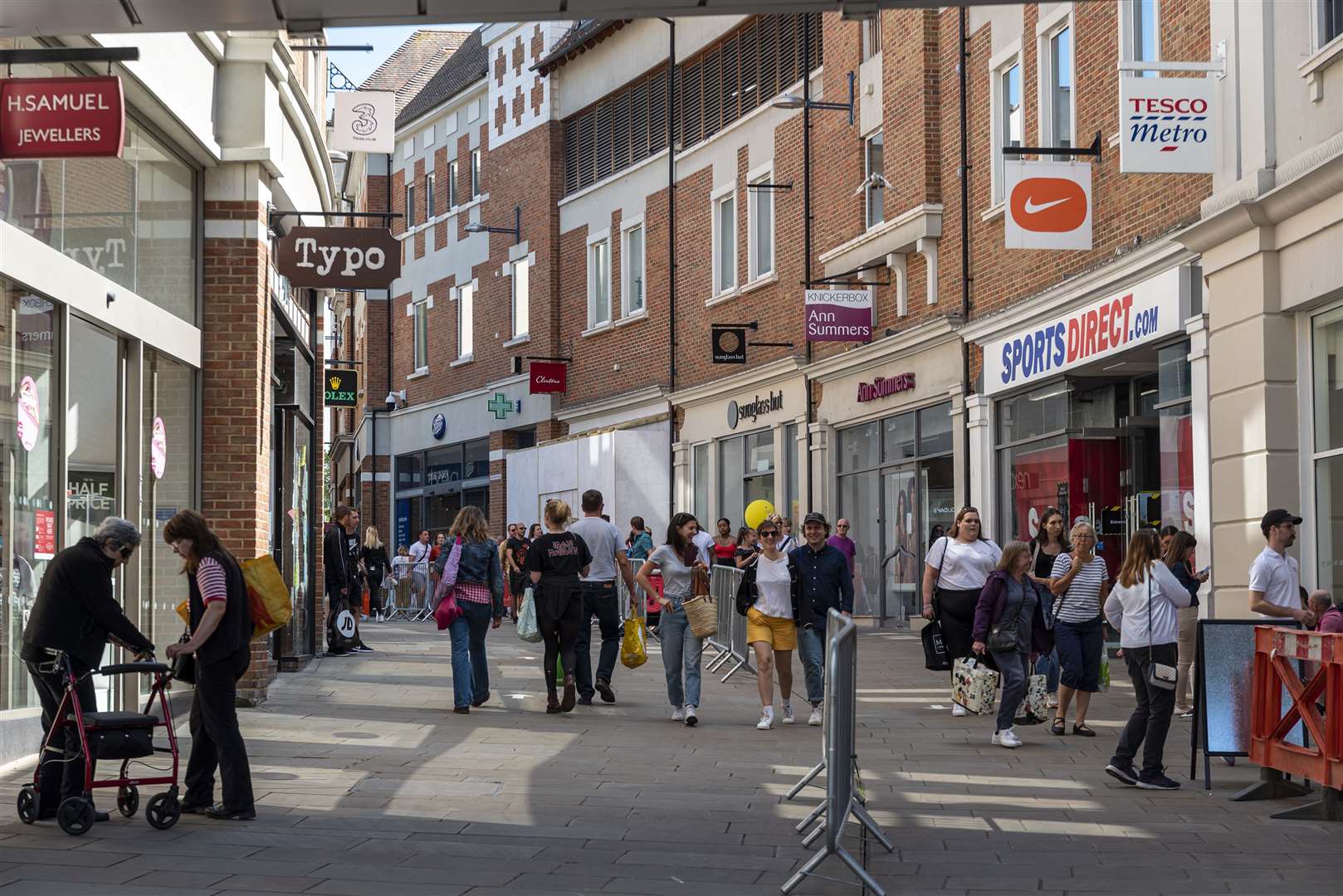 Queueing outside stores at the shopping centre. Picture: Jo Court