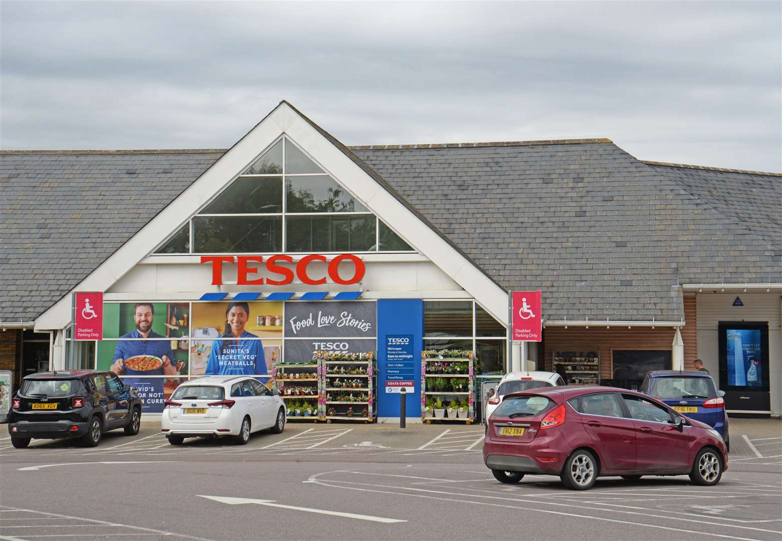 Tesco, Sainsbury's, Asda and Morrisons Christmas opening times in Kent