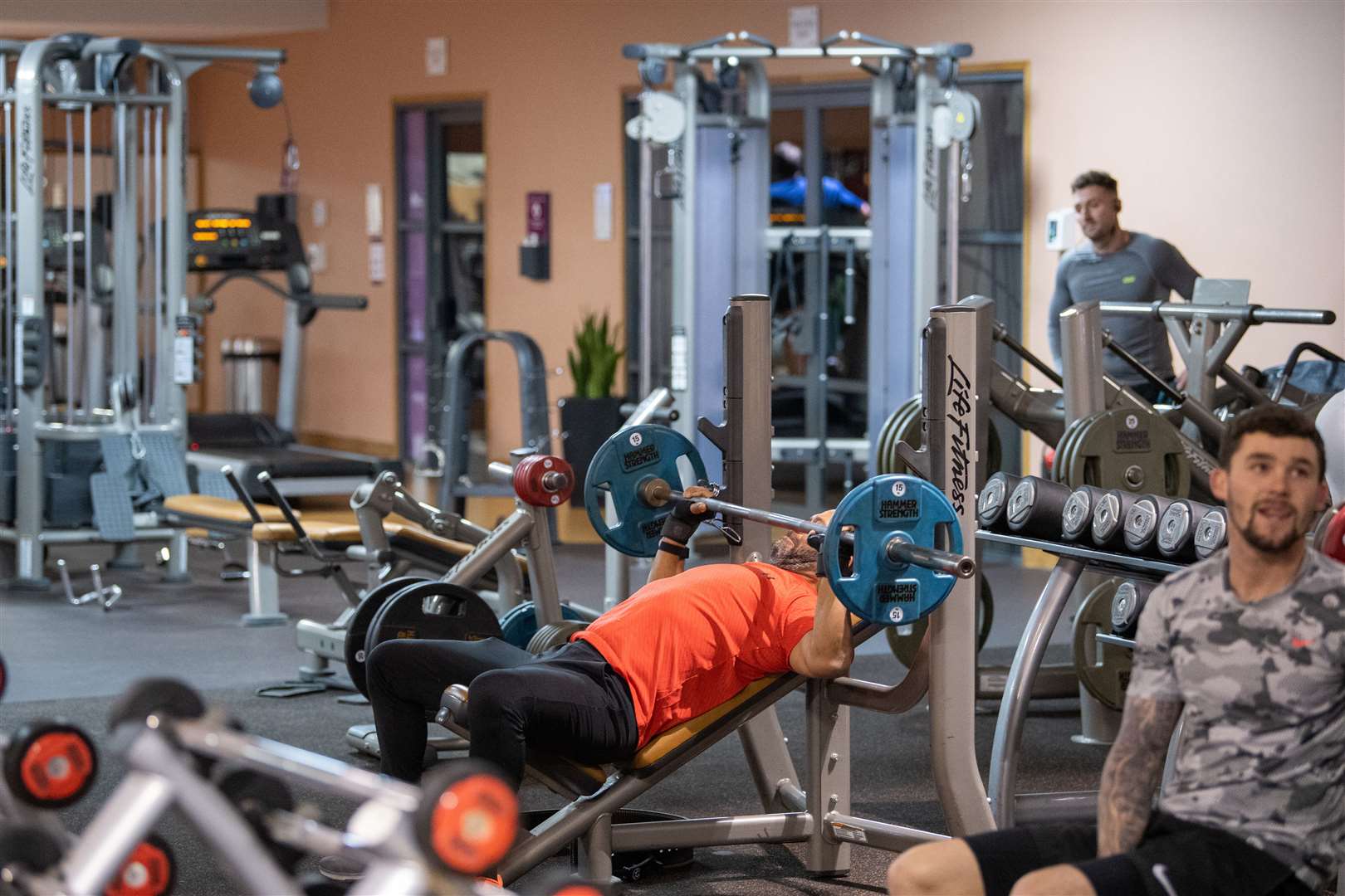 Gym members working out in Leicester (Joe Giddens/PA)