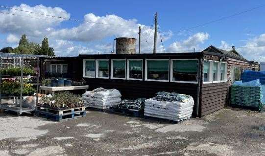 Plans have been approved for the owners of Delf Farm Shop in Sandwich to knock down the current farm shop building and replace it with a new one and incorporate a cafe. Picture: Dover District Council planning portal