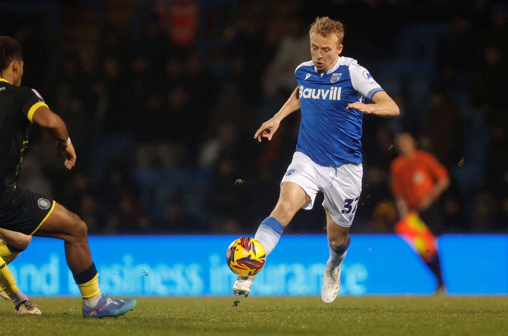 George Lapslie came on in the second half for Gillingham @Julian_KPI