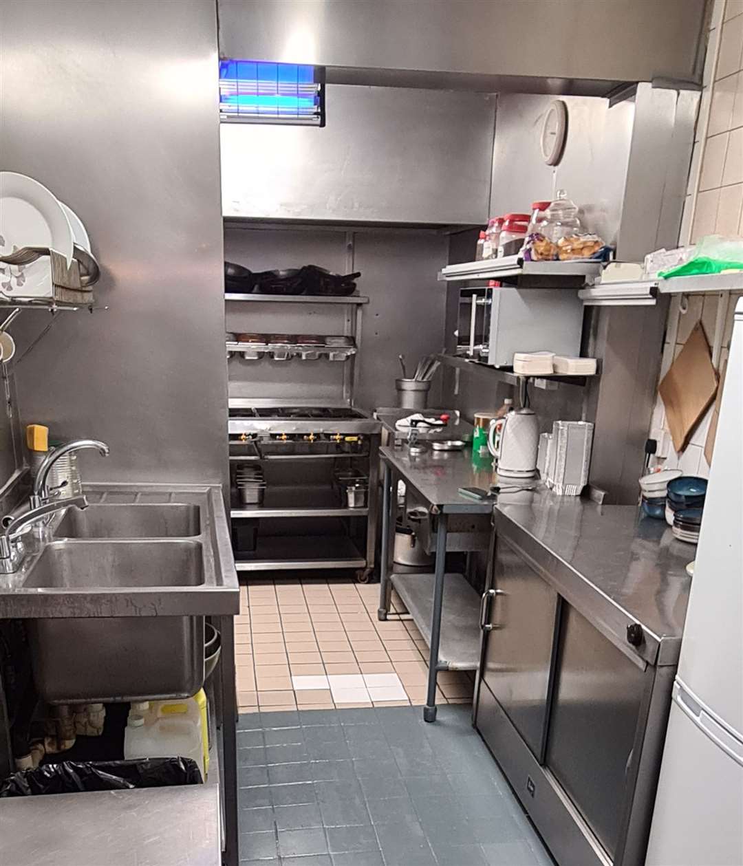 The owners of Rahman’s Golden Oven in Herne Bay have fitted out the restaurant kitchen with brand-new equipment