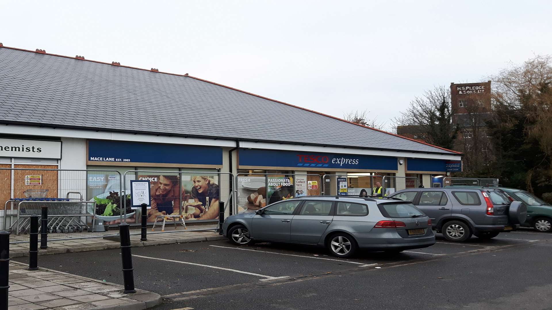 refurbished-tesco-express-store-in-mace-lane-ashford-to-reopen-on