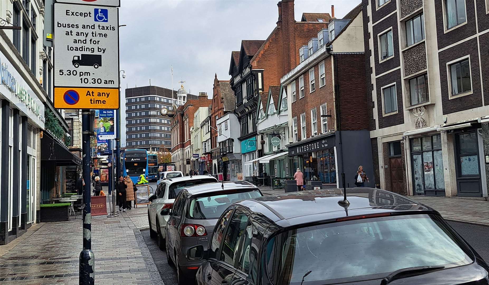 The entry to the "bus-gate" in Maidstone High Street