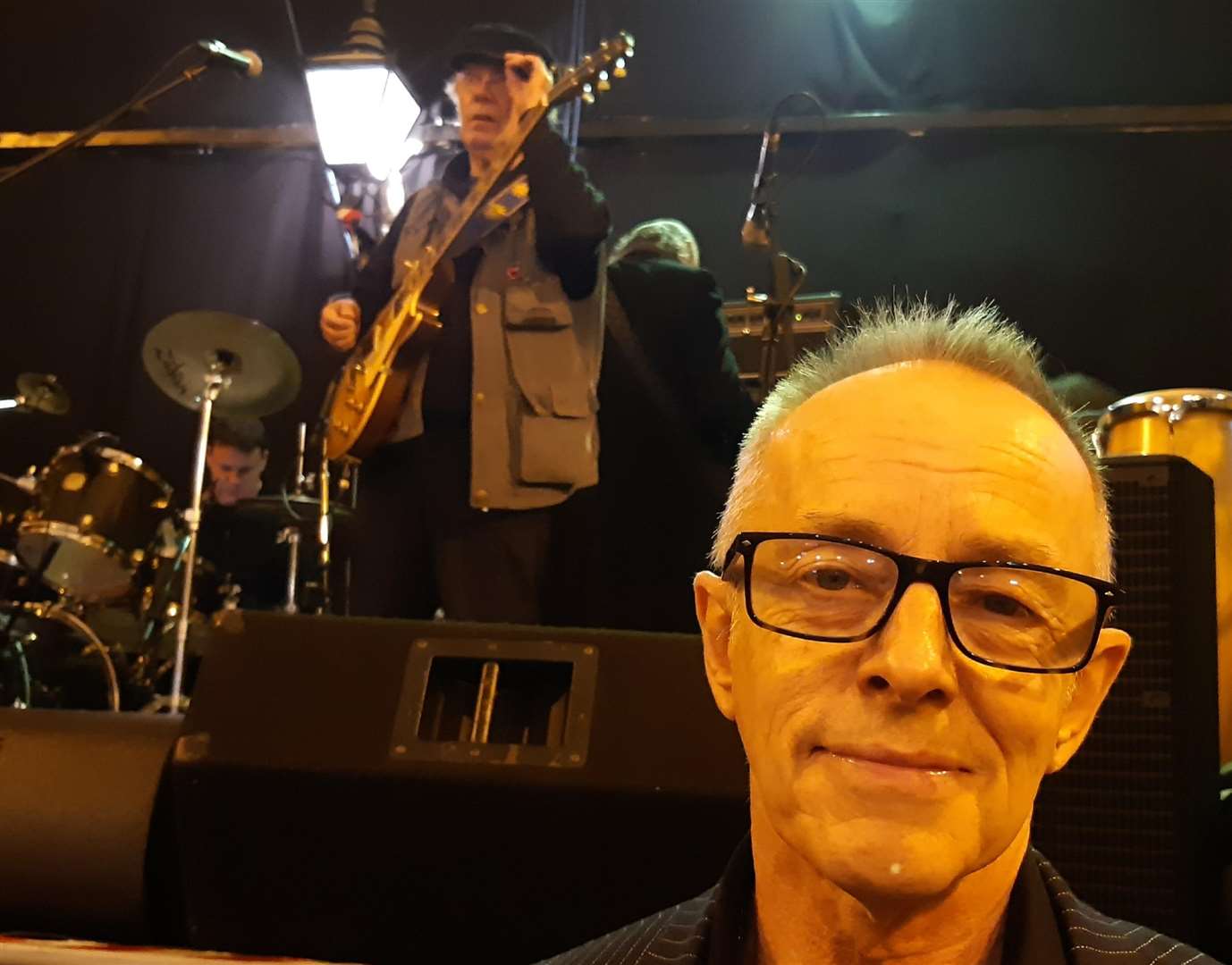 Reason to be cheerful. Headon in rehearsal with The Blockheads