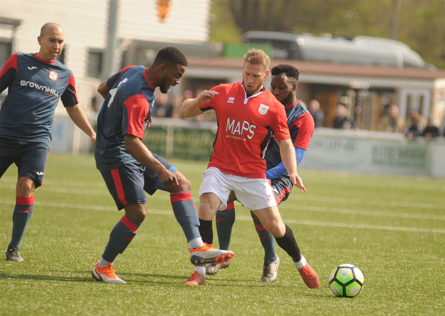 Matt Bodkin takes on the Beckenham defence Picture: Steve Crispe