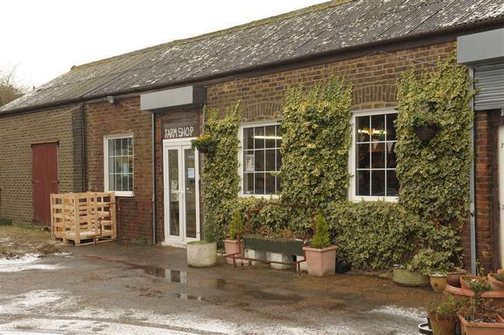 Mockbeggar Farm Shop in Cliffe Woods