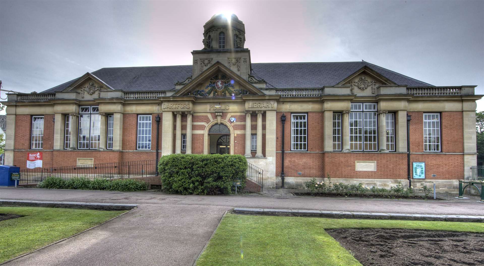 Dartford Library in Market Street, Dartford Picture: Jamie Gray