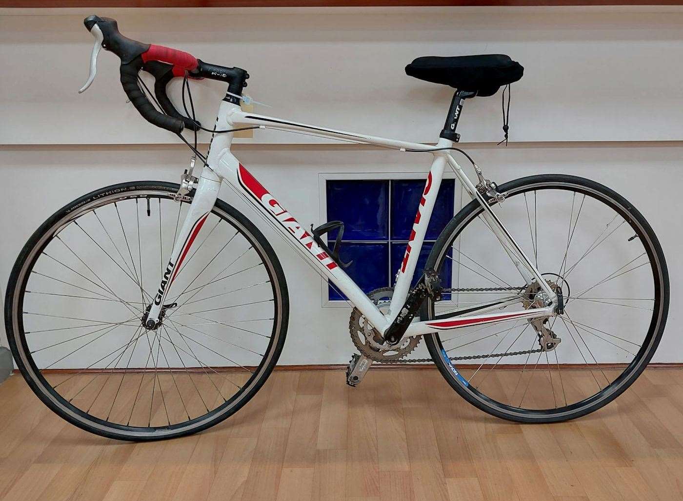 A red and white Giant bike was recovered from an outbuilding in Morewood Close, Sevenoaks. Photo: Kent Police