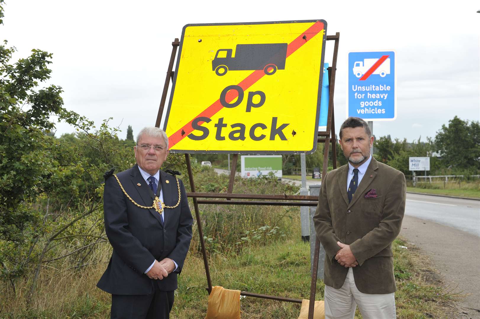 Sandwich Mayor, Paul Graeme and Cllr MJ Holloway