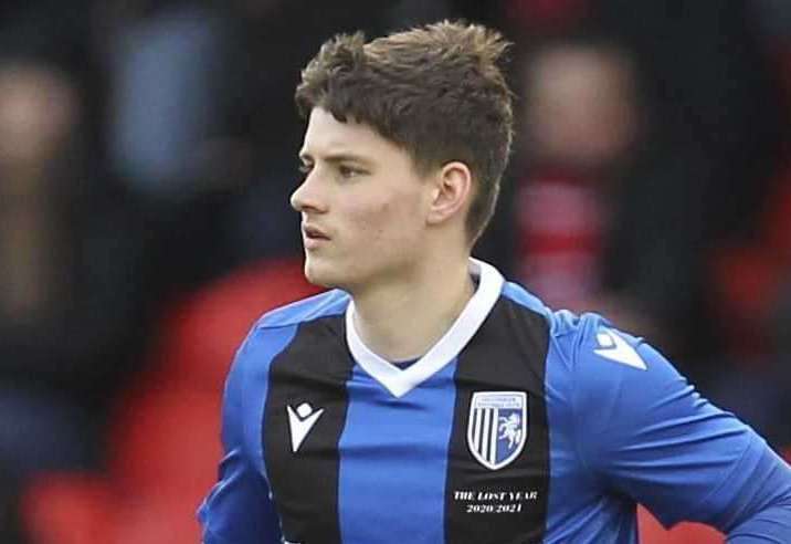 Gillingham midfielder Josh Chambers has been recalled from a loan at Worthing for the final weeks of the season