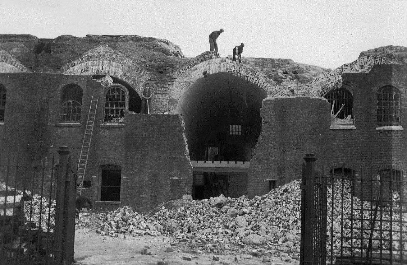 Fort Pitt Hospital being demolished to make way for the school, but some of the original hospital buildings remain. Picture: Medway Archives and Local Studies Centre