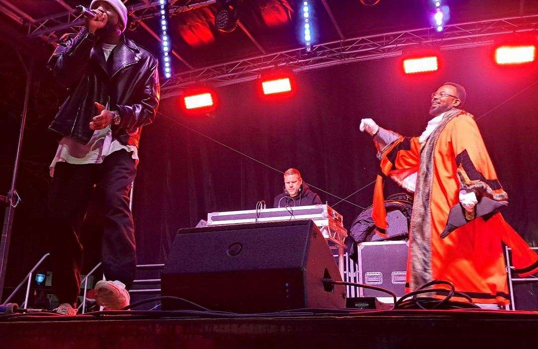 Gravesham mayor Cllr Daniel Adewale King on stage with Artful Dodger at the Gravesend Christmas Lights switch-on. Picture: Nikki White