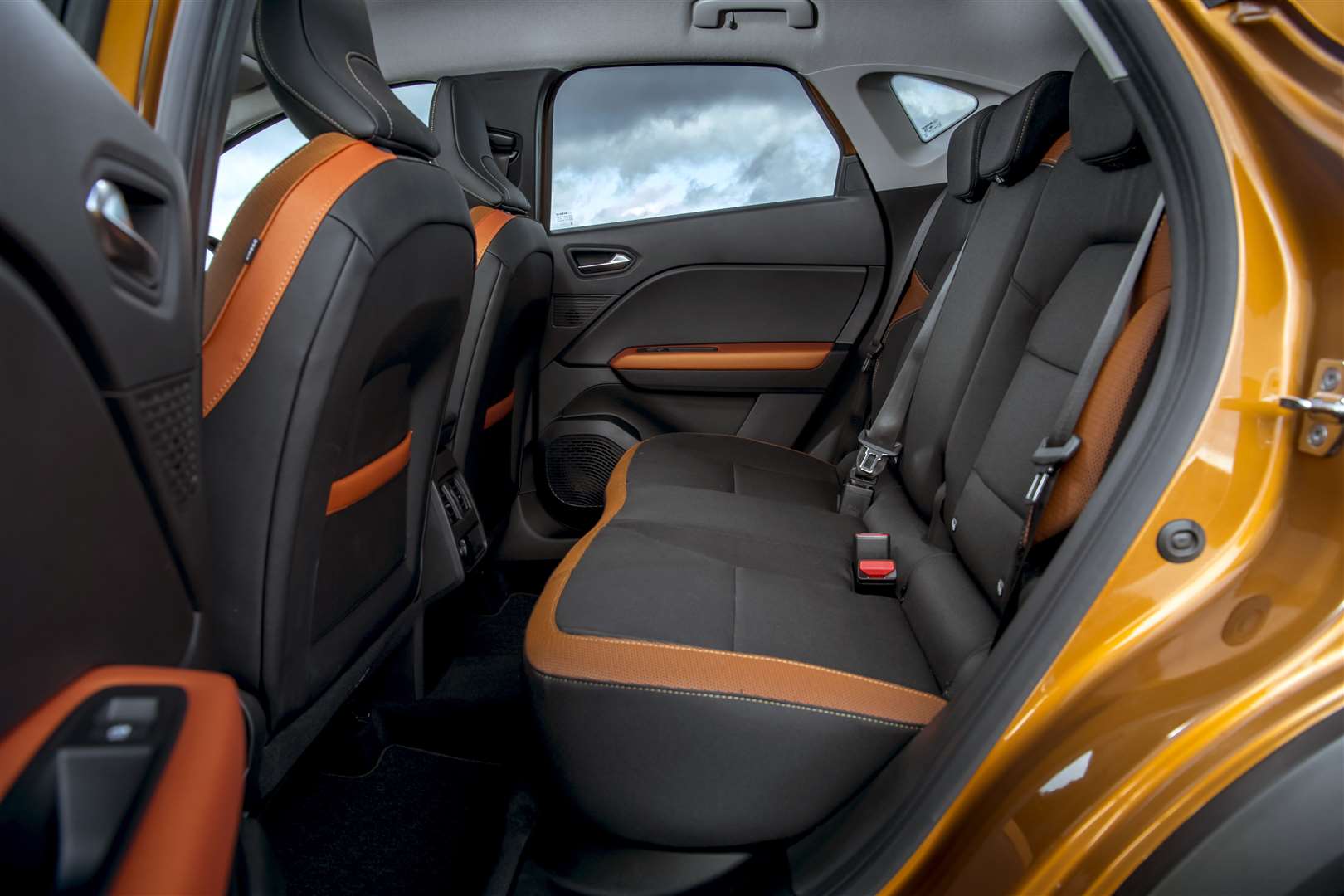 The all-new Renault Captur (42613590)