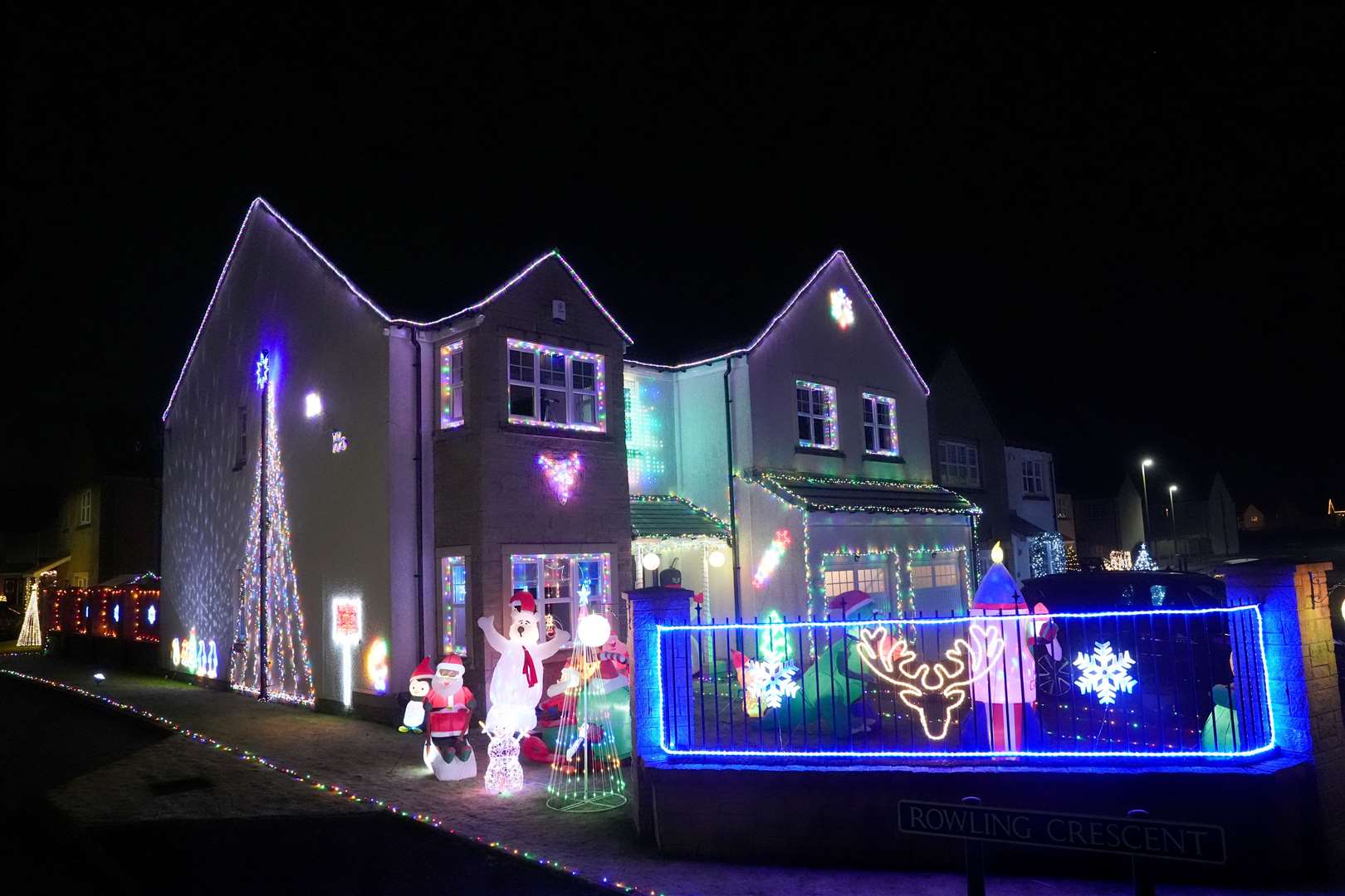 The Christmas lights on a home in Larbert looked fantastic (PA)