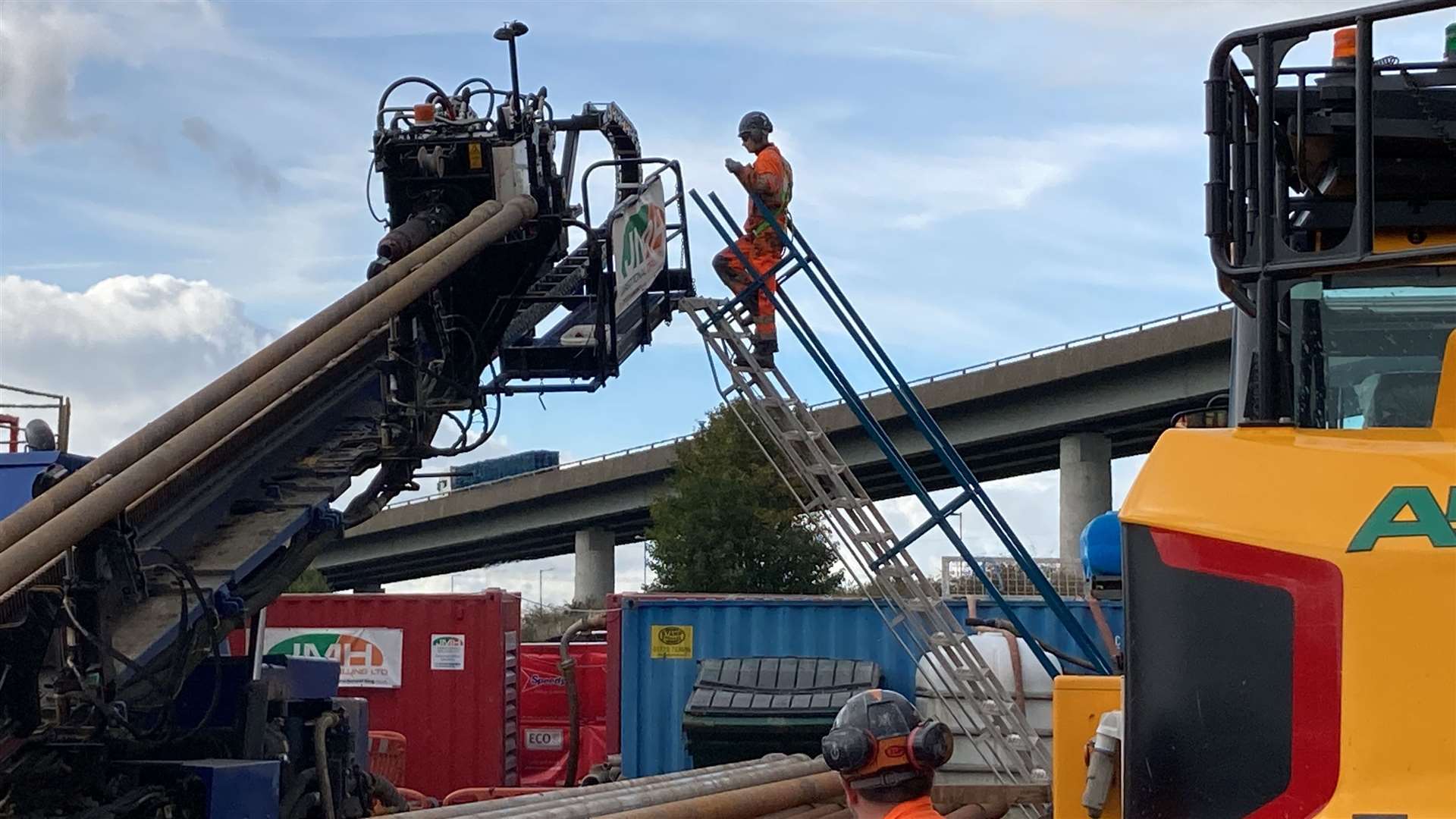 Drilling has began on installing two new pipes under the Swale to serve the Isle of Sheppey as part of a £3m scheme by Southern Water