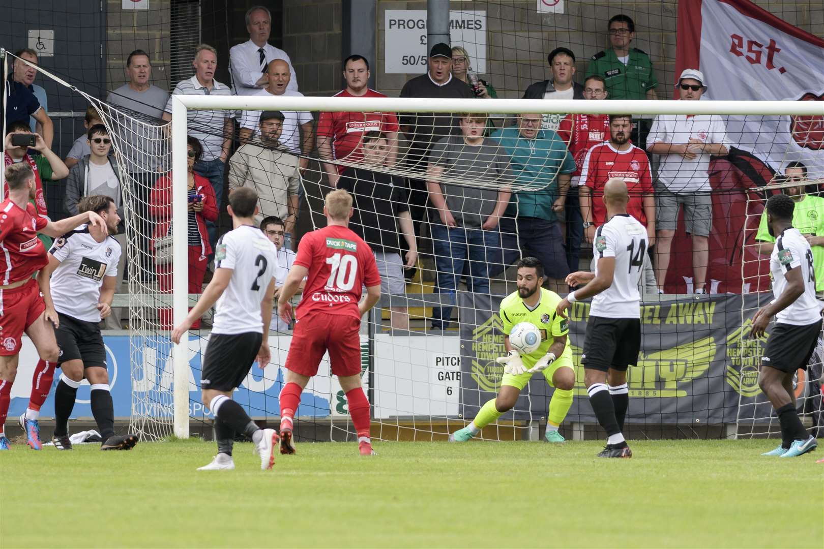 Safe hands from Dartford keeper Deren Ibrahim Picture: Andy Payton