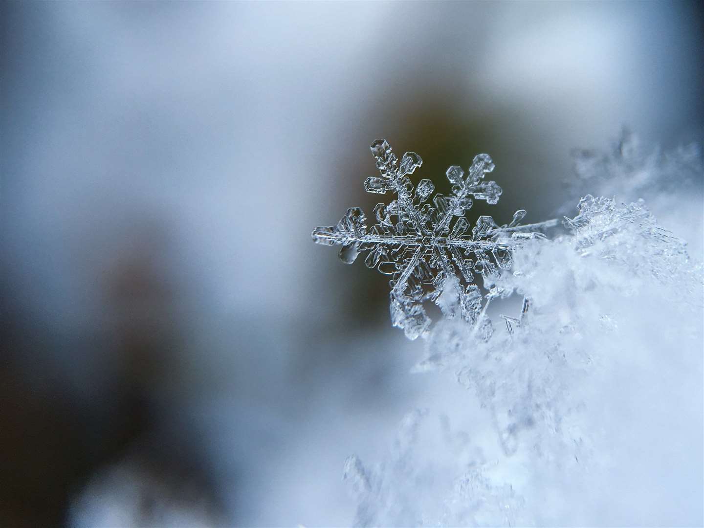 Gritters will hit the road as temperatures plummet Stock picture: Aaron Burden via Unsplash,